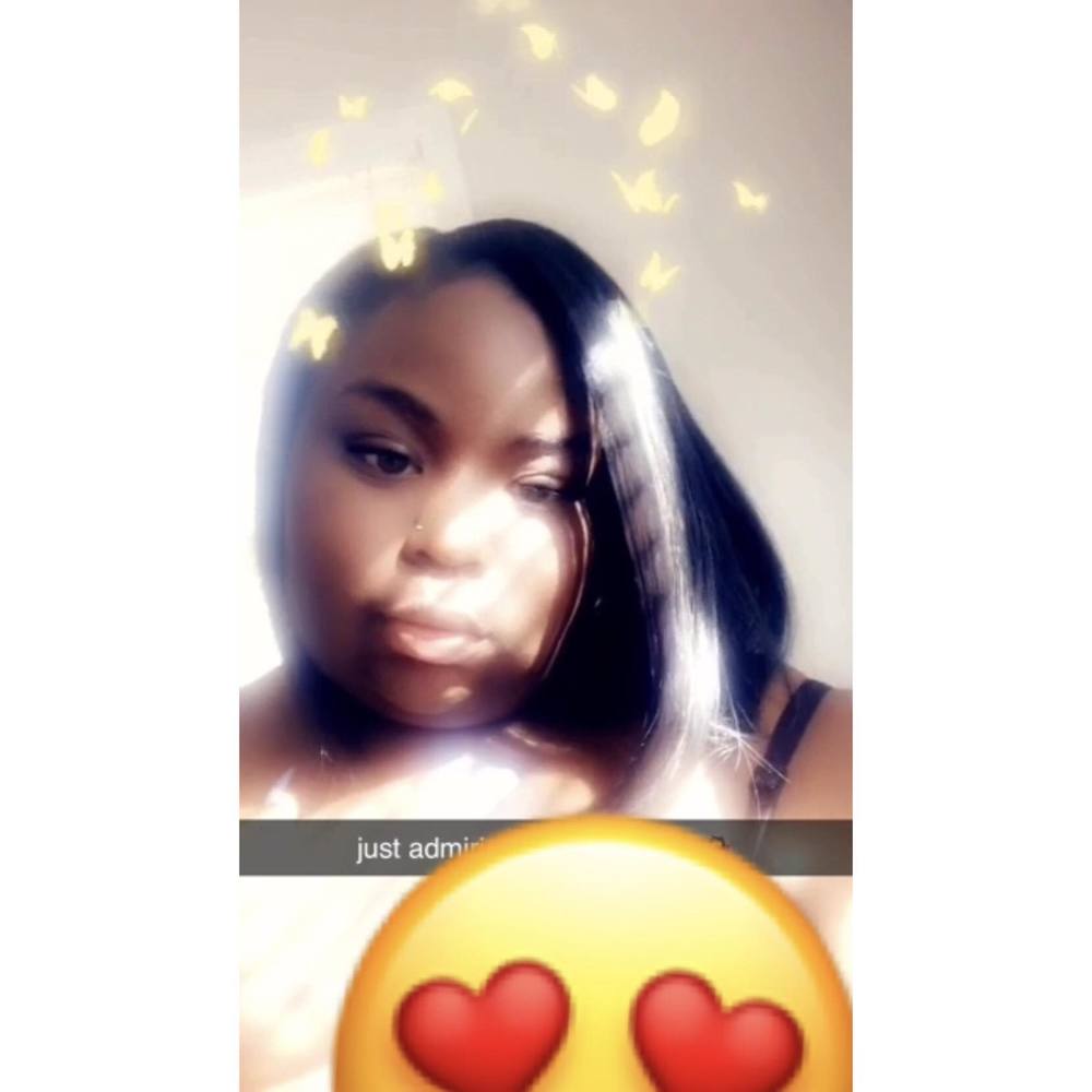 Meet your Posher, Deandra